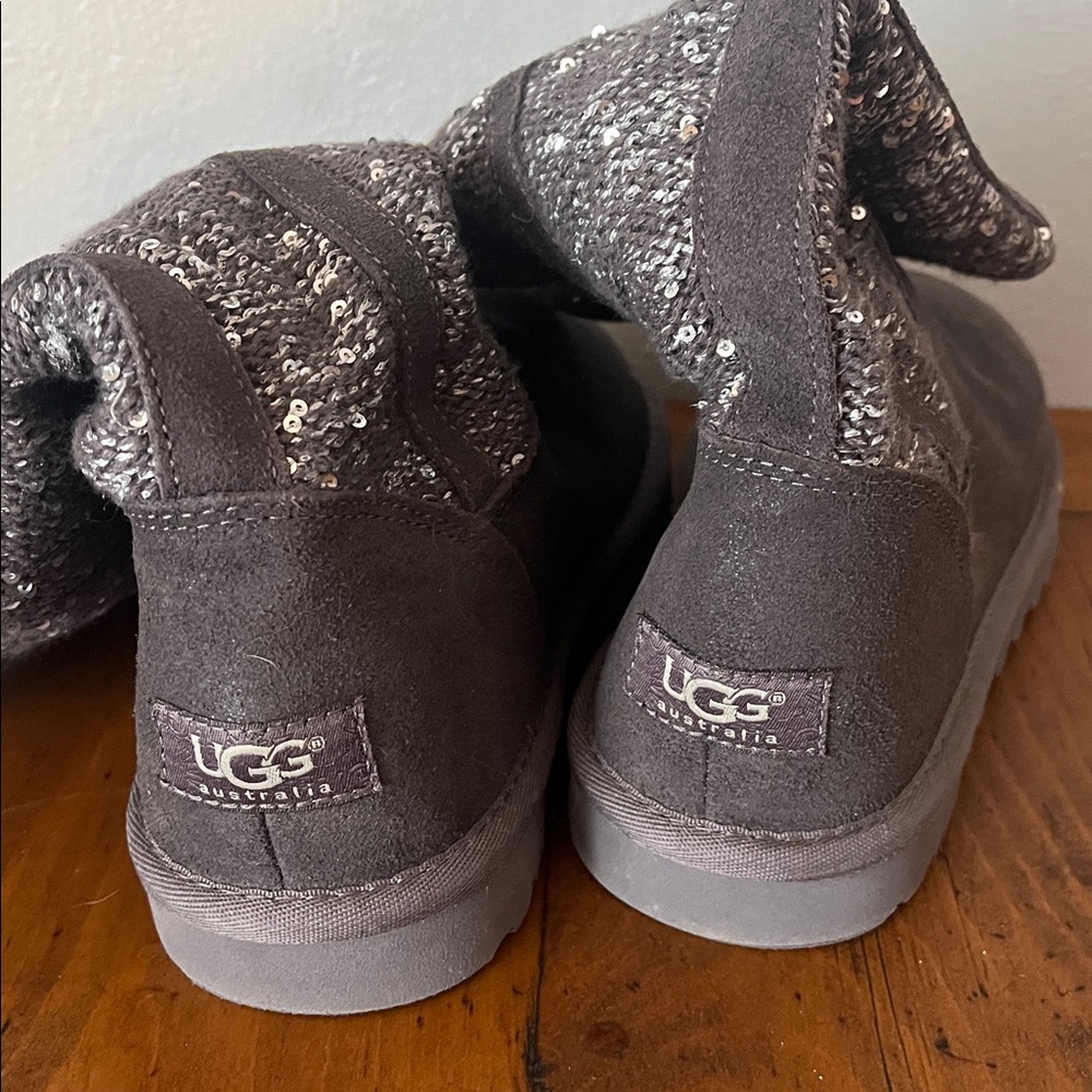 UGG CAMAYA CHARCOAL Wool Knit SEQUIN Sweater BOOTS 1006711 Size US-6